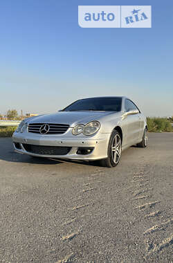 Купе Mercedes-Benz CLK-Class 2004 в Ізюмі