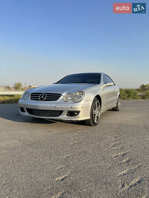 Купе Mercedes-Benz CLK-Class 2004 в Изюме