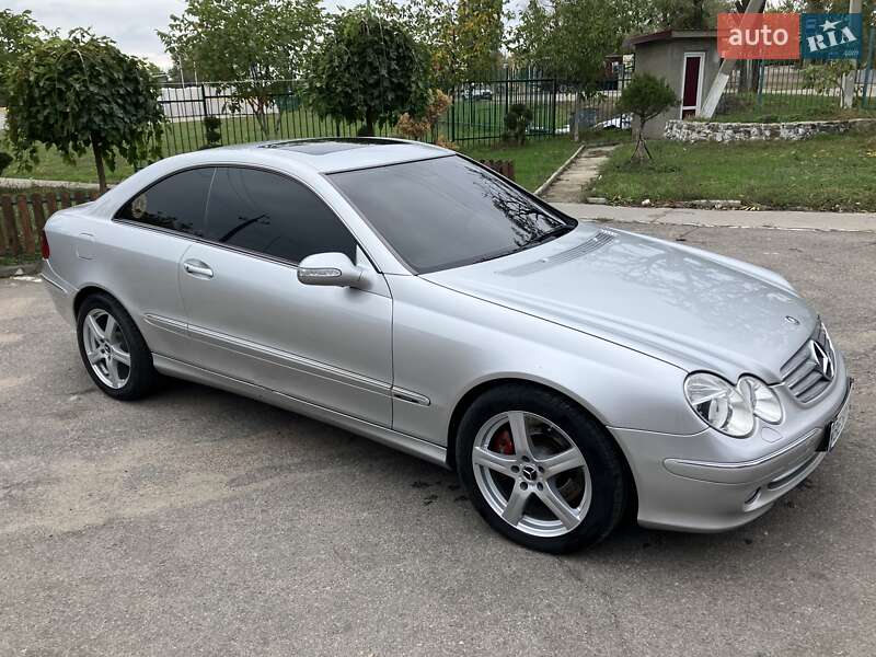 Купе Mercedes-Benz CLK-Class 2004 в Первомайську