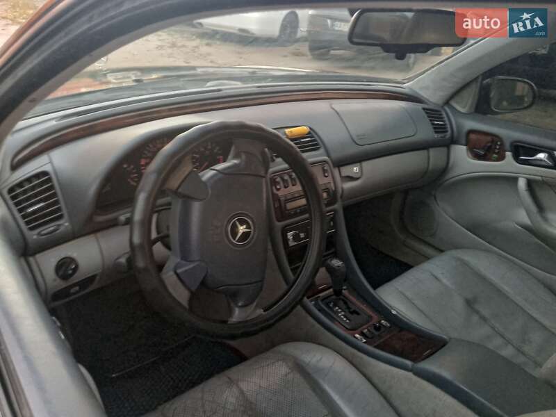 Купе Mercedes-Benz CLK-Class 1997 в Житомирі