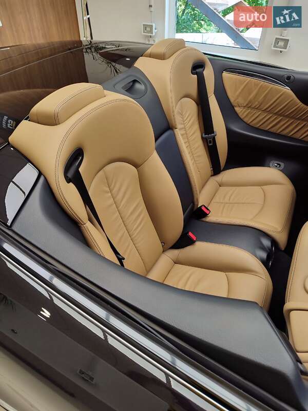 Кабріолет Mercedes-Benz CLK-Class 2006 в Києві