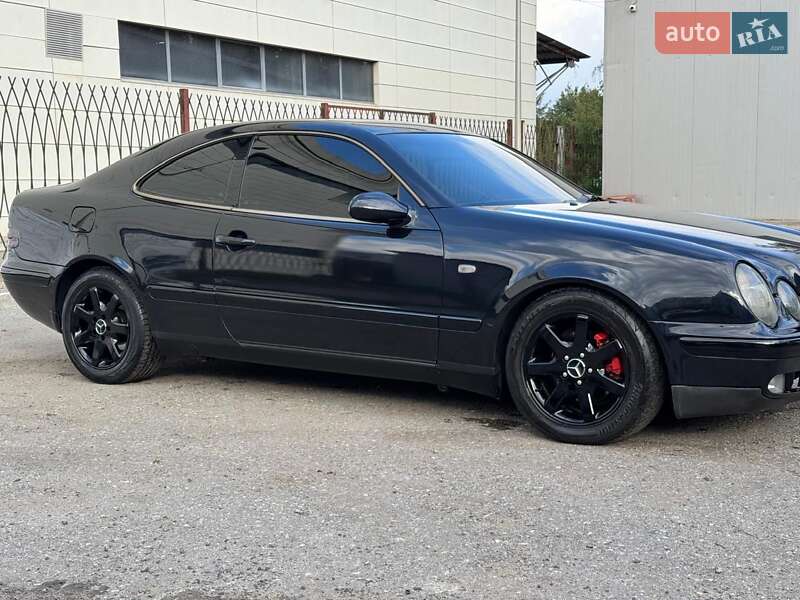 Купе Mercedes-Benz CLK-Class 1997 в Черновцах