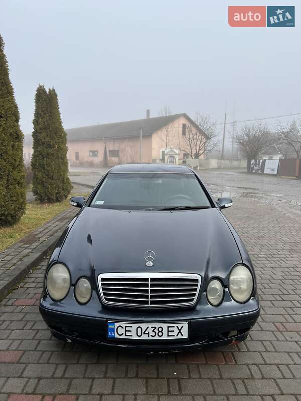 Купе Mercedes-Benz CLK-Class 2001 в Косові