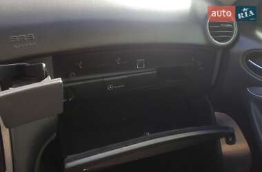 Купе Mercedes-Benz CLK-Class 2004 в 
