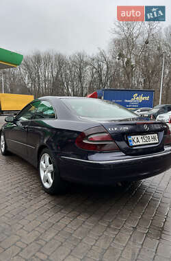 Купе Mercedes-Benz CLK-Class 2003 в 