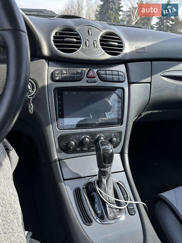 Купе Mercedes-Benz CLK-Class 2002 в Днепре фото 36 Купе Mercedes-Benz CLK-Class 2002 в Днепре