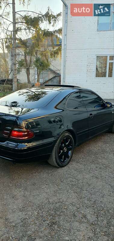 Купе Mercedes-Benz CLK-Class 1997 в Черновцах