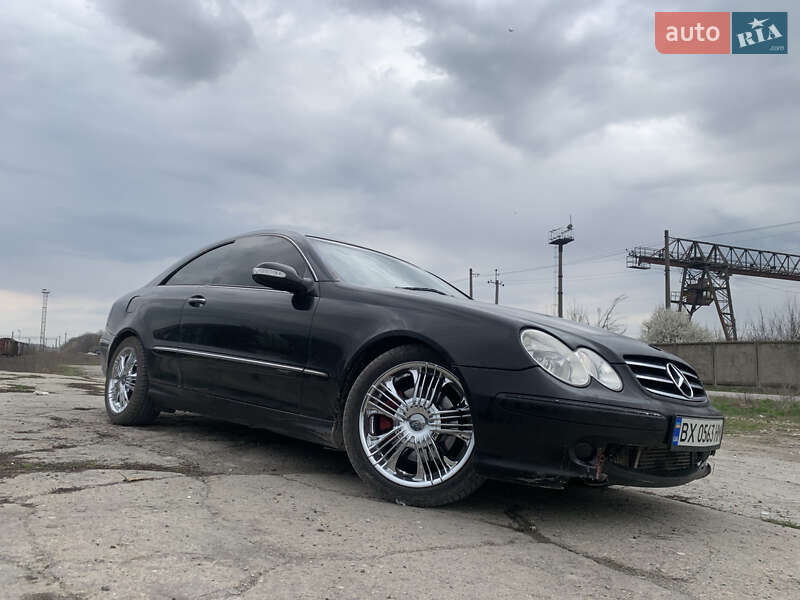 Mercedes-Benz CLK-Class 2002