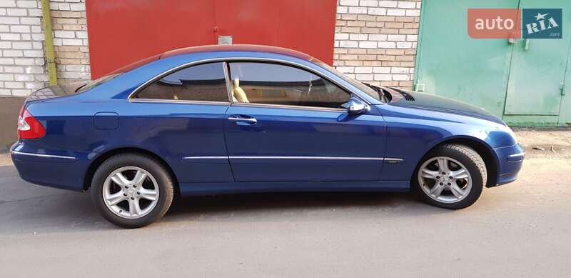 Купе Mercedes-Benz CLK-Class 2004 в Киеве