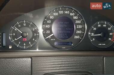 Купе Mercedes-Benz CLK-Class 2004 в 