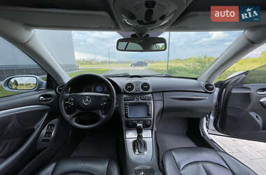 Купе Mercedes-Benz CLK-Class 2004 в 