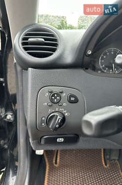 Купе Mercedes-Benz CLK-Class 2003 в 