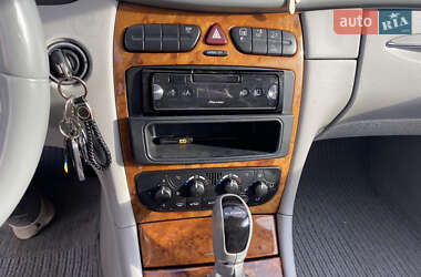 Купе Mercedes-Benz CLK-Class 2002 в 