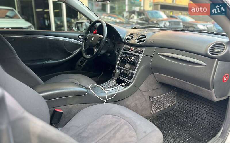 Купе Mercedes-Benz CLK-Class 2004 в Черновцах
