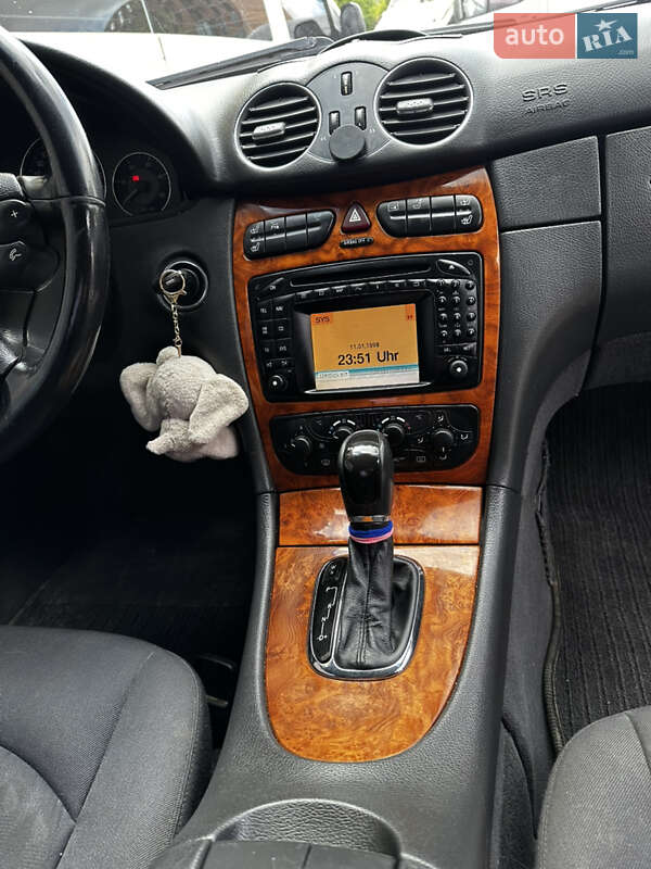Купе Mercedes-Benz CLK-Class 2003 в Хмельницком фото 10 Купе Mercedes-Benz CLK-Class 2003 в Хмельницком