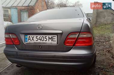 Купе Mercedes-Benz CLK-Class 2002 в Золочеві