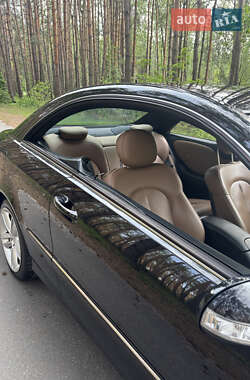 Купе Mercedes-Benz CLK-Class 2006 в 