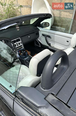 Кабриолет Mercedes-Benz CLK-Class 2001 в 