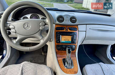 Купе Mercedes-Benz CLK-Class 2002 в 