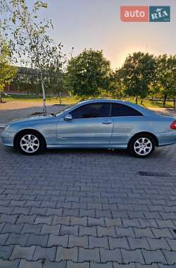 Купе Mercedes-Benz CLK-Class 2004 в 