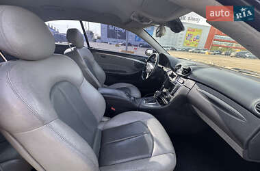 Купе Mercedes-Benz CLK-Class 2003 в 