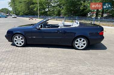 Кабриолет Mercedes-Benz CLK-Class 2000 в 