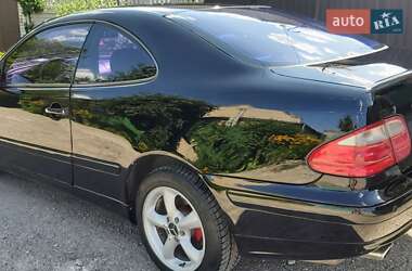 Купе Mercedes-Benz CLK-Class 2001 в 