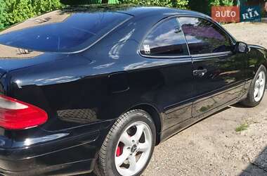 Купе Mercedes-Benz CLK-Class 2001 в 