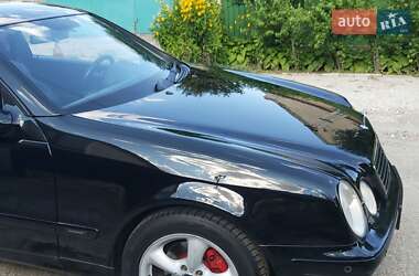 Купе Mercedes-Benz CLK-Class 2001 в 