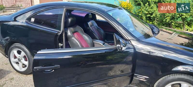 Купе Mercedes-Benz CLK-Class 2001 в Запорожье