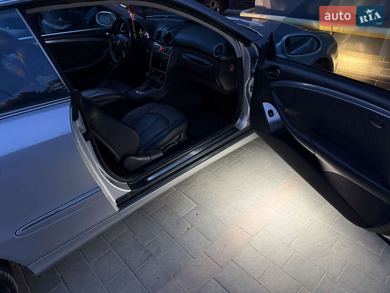 Купе Mercedes-Benz CLK-Class 2004 в Тернополе
