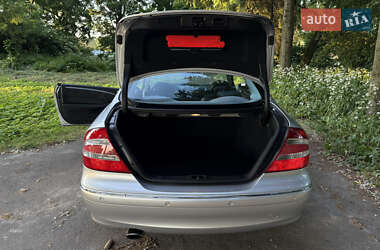 Купе Mercedes-Benz CLK-Class 2004 в 