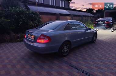 Купе Mercedes-Benz CLK-Class 2003 в 