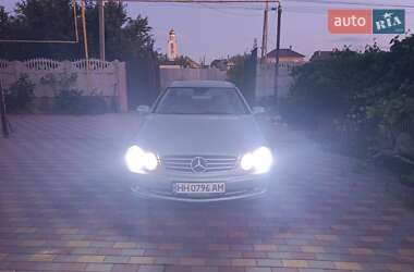 Купе Mercedes-Benz CLK-Class 2003 в 