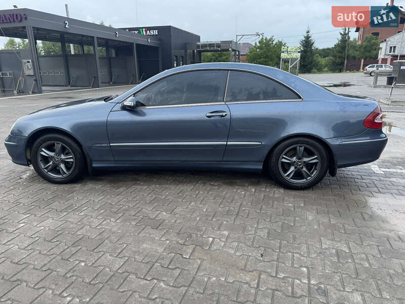 Купе Mercedes-Benz CLK-Class 2004 в Львове