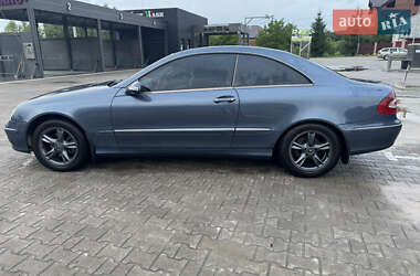 Купе Mercedes-Benz CLK-Class 2004 в 