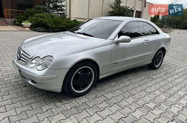 Купе Mercedes-Benz CLK-Class 2003 в 