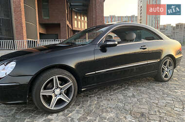Купе Mercedes-Benz CLK-Class 2003 в 