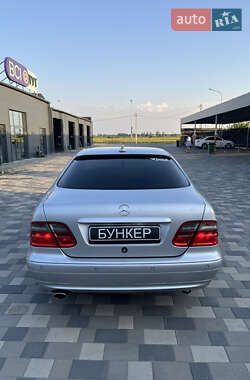 Купе Mercedes-Benz CLK-Class 2000 в 