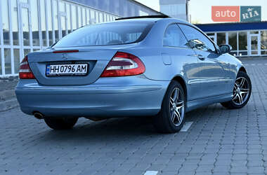 Купе Mercedes-Benz CLK-Class 2003 в 