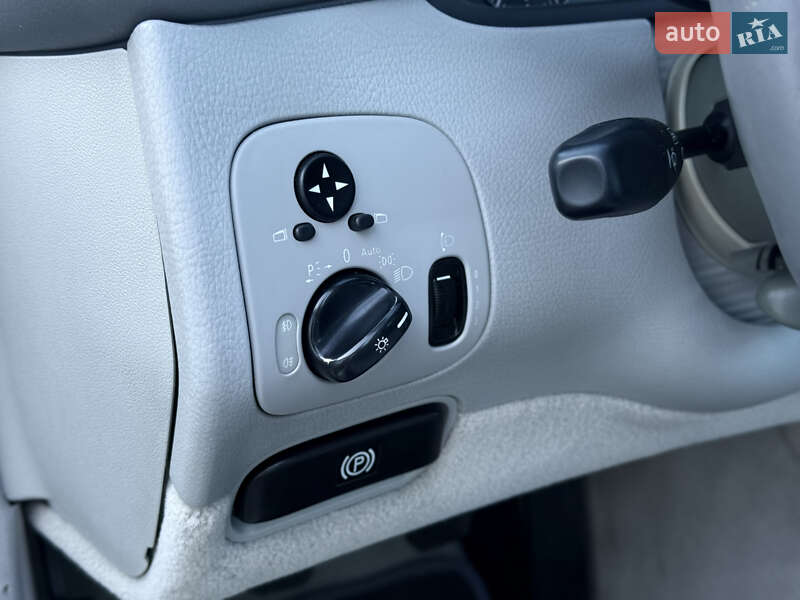 Купе Mercedes-Benz CLK-Class 2003 в Одесі