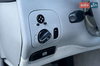 Купе Mercedes-Benz CLK-Class 2003 в 