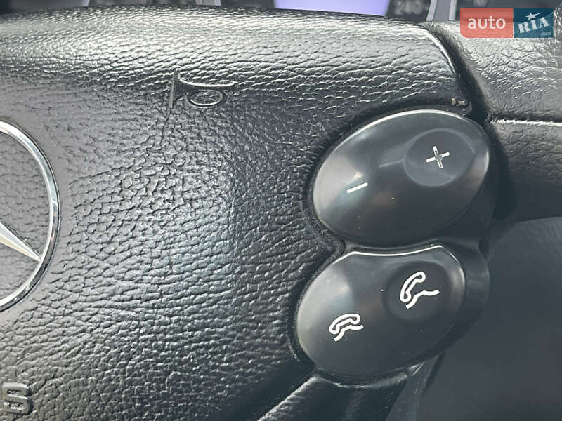 Купе Mercedes-Benz CLK-Class 2004 в Ровно