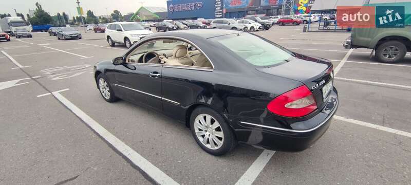 Купе Mercedes-Benz CLK-Class 2006 в Києві
