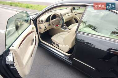 Купе Mercedes-Benz CLK-Class 2006 в 