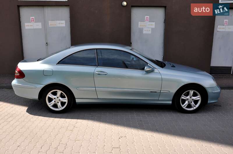Купе Mercedes-Benz CLK-Class 2003 в Львове