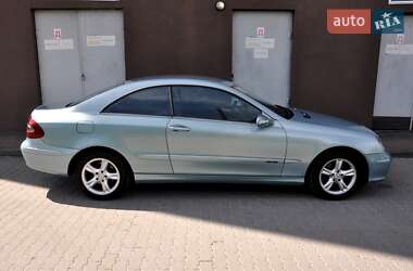 Купе Mercedes-Benz CLK-Class 2003 в 