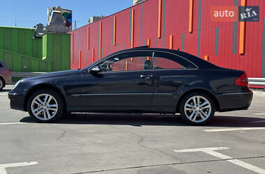 Купе Mercedes-Benz CLK-Class 2008 в 
