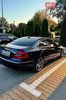 Купе Mercedes-Benz CLK-Class 2003 в 