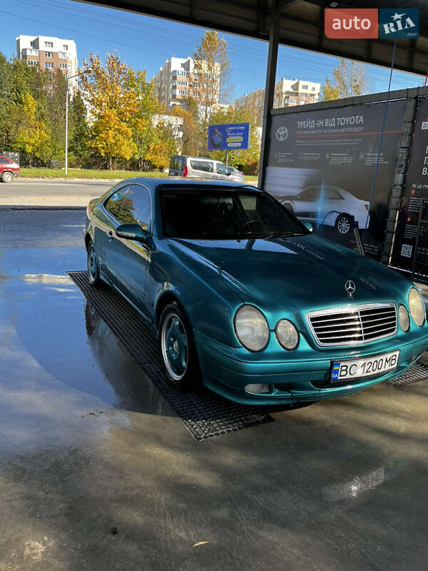Купе Mercedes-Benz CLK-Class 1999 в Львове